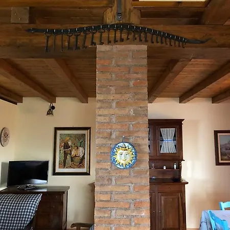 La Casa Nel Vigneto לינה וארוחת בוקר San Marco d'Alunzio
