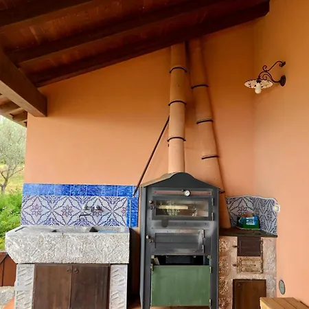 La Casa Nel Vigneto San Marco d'Alunzio