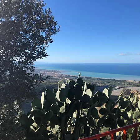 La Casa Nel Vigneto Holiday home San Marco d'Alunzio