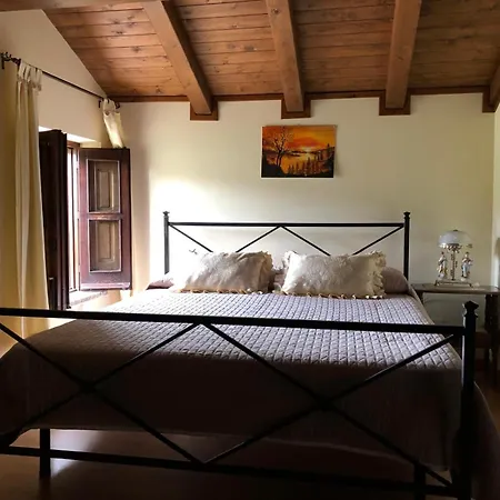 La Casa Nel Vigneto San Marco d'Alunzio
